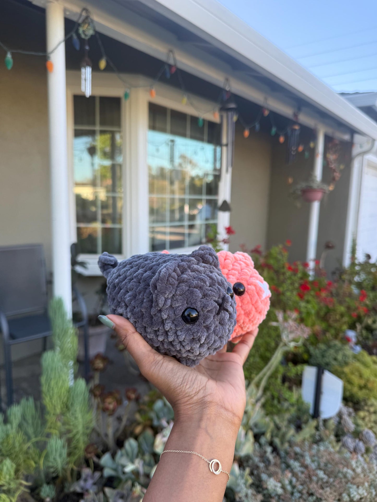 Mini Loaf Cat Plushie – Customizable Amigurumi Kitten