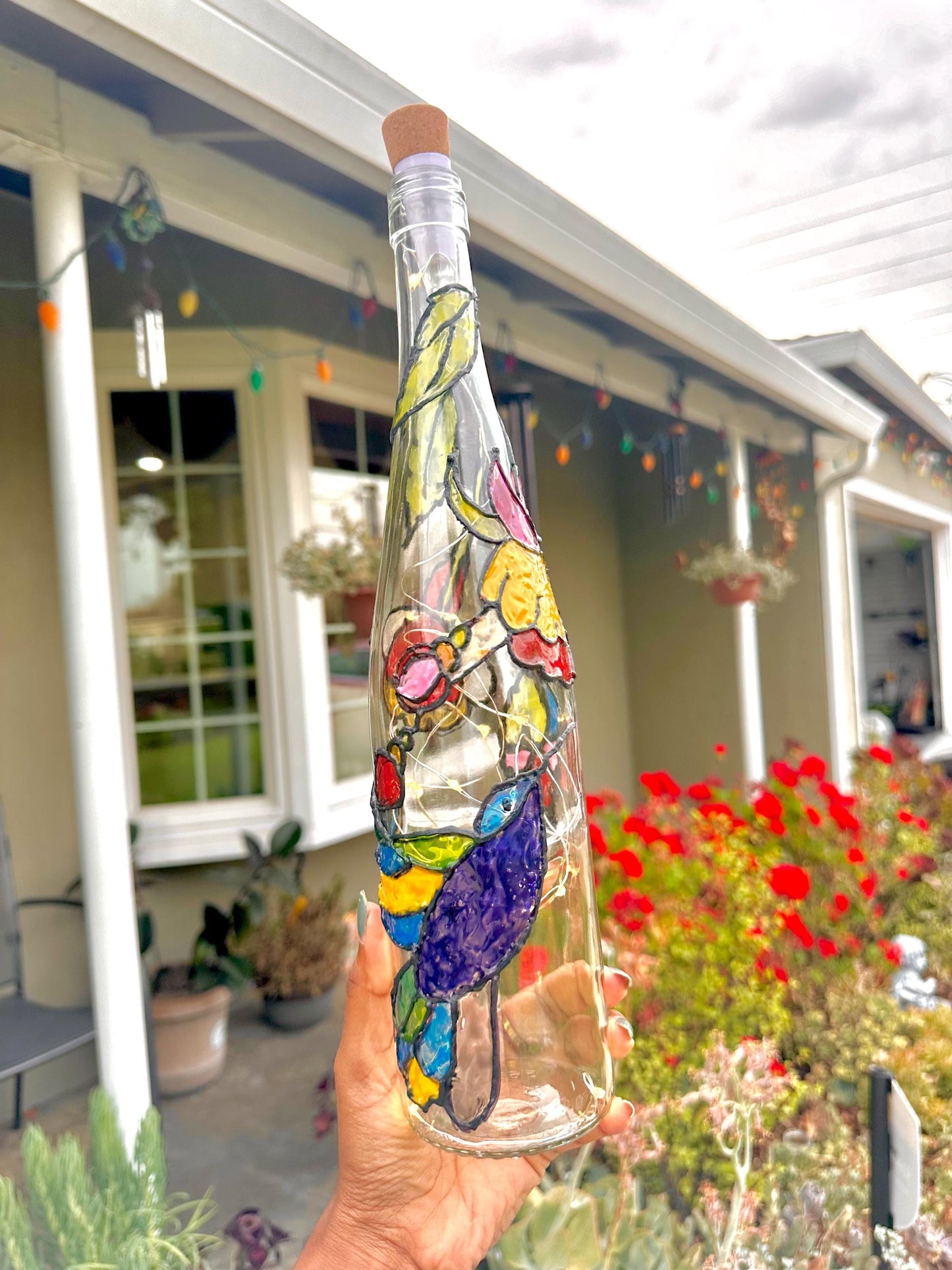 Stained Glass Wine Bottle Decor – Rechargeable Fairy Lights