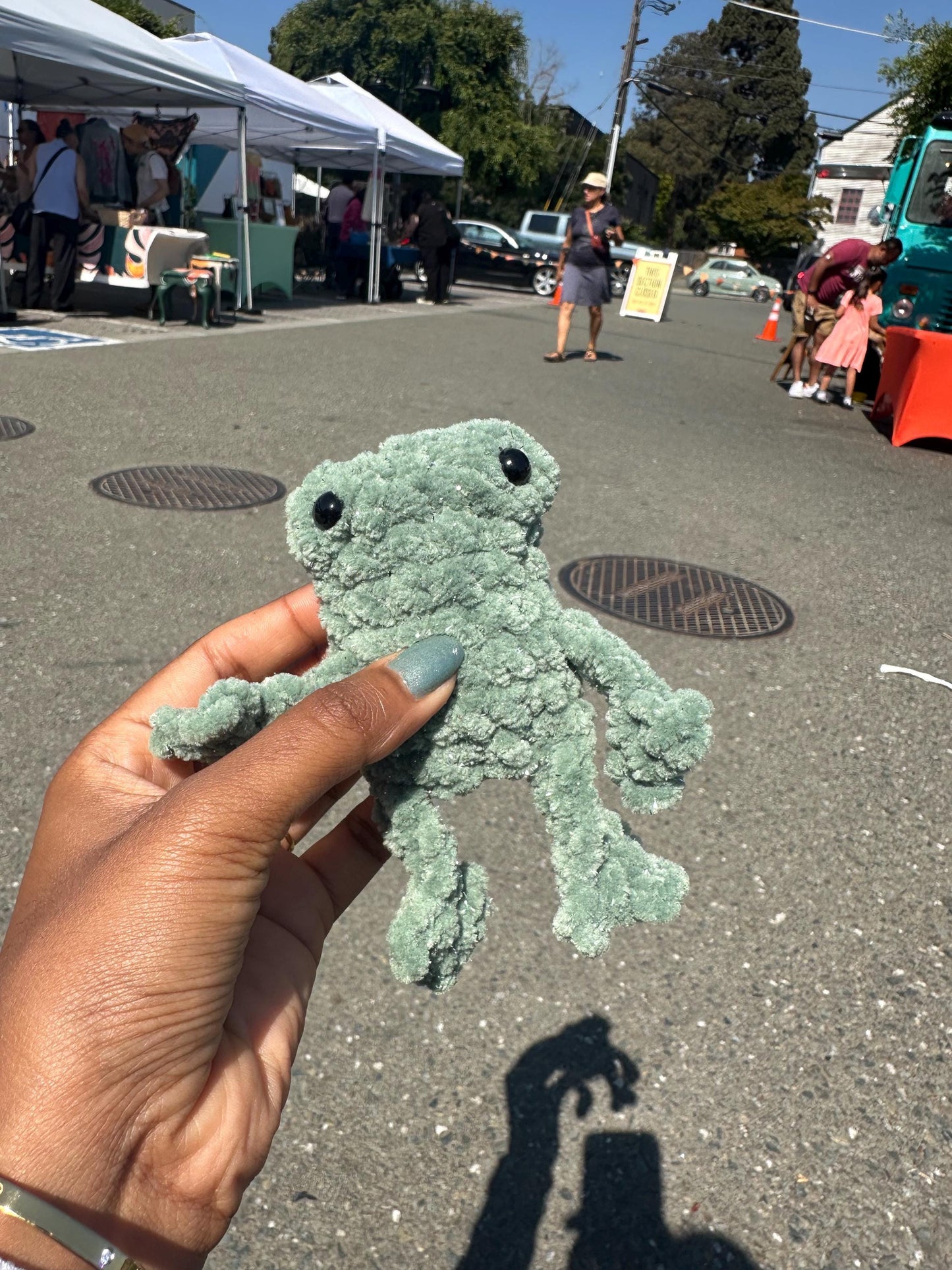 Leggy Frogs - Multiple Colors (Plushie, Toy, Amigurumi)