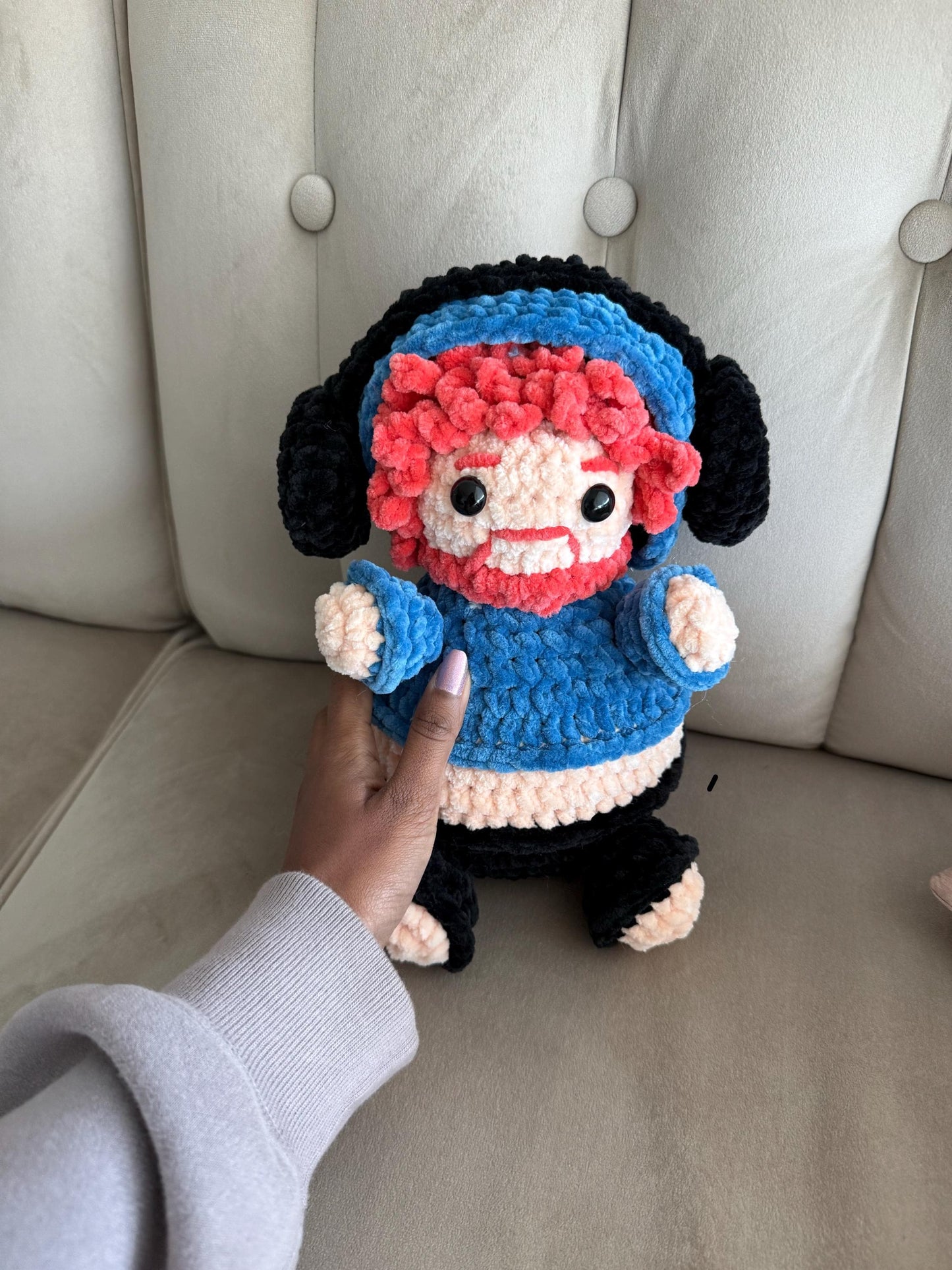 Personalized Crochet Doll – Custom Handmade Amigurumi Plushie | Boy or Girl | Gamer